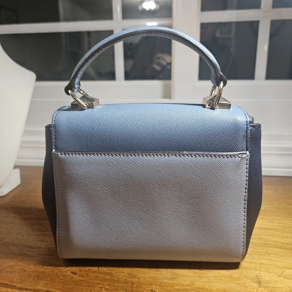 Michael Kors Mini Blue Bag - Picture 2 of 8